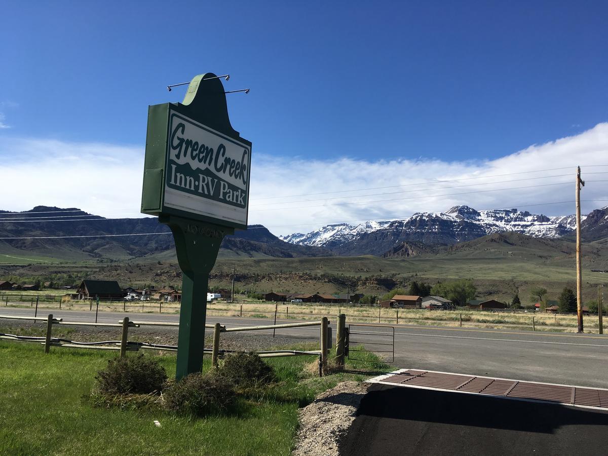 Green Creek Inn And Rv Park Wapiti Exterior photo